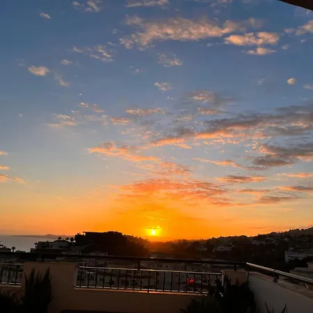 Cosy 1 Bed 50m2 Terrace Apartamento *